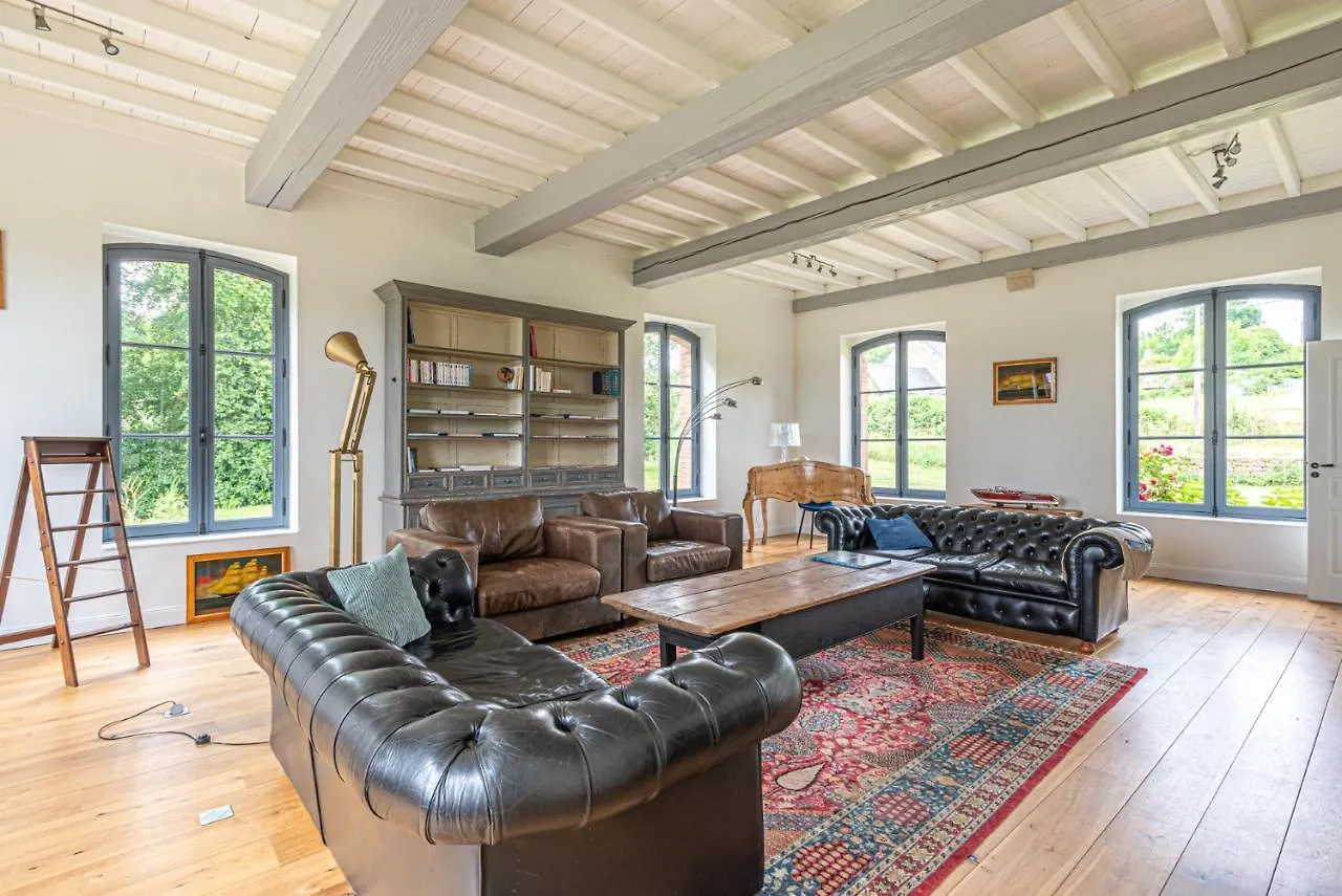 Le Manoir De Plessis Kaer Crach