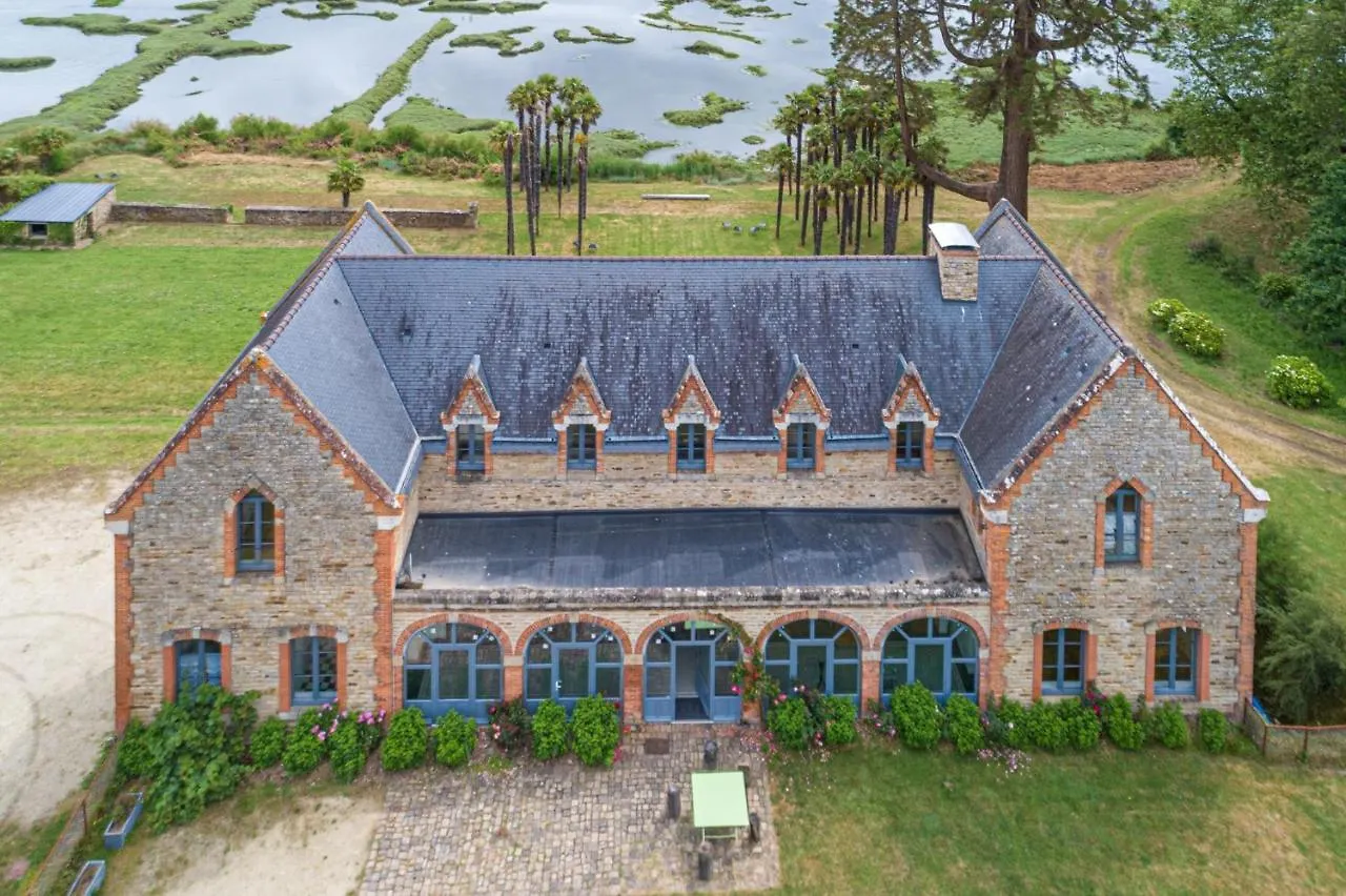 Le Manoir De Plessis Kaer Holiday home