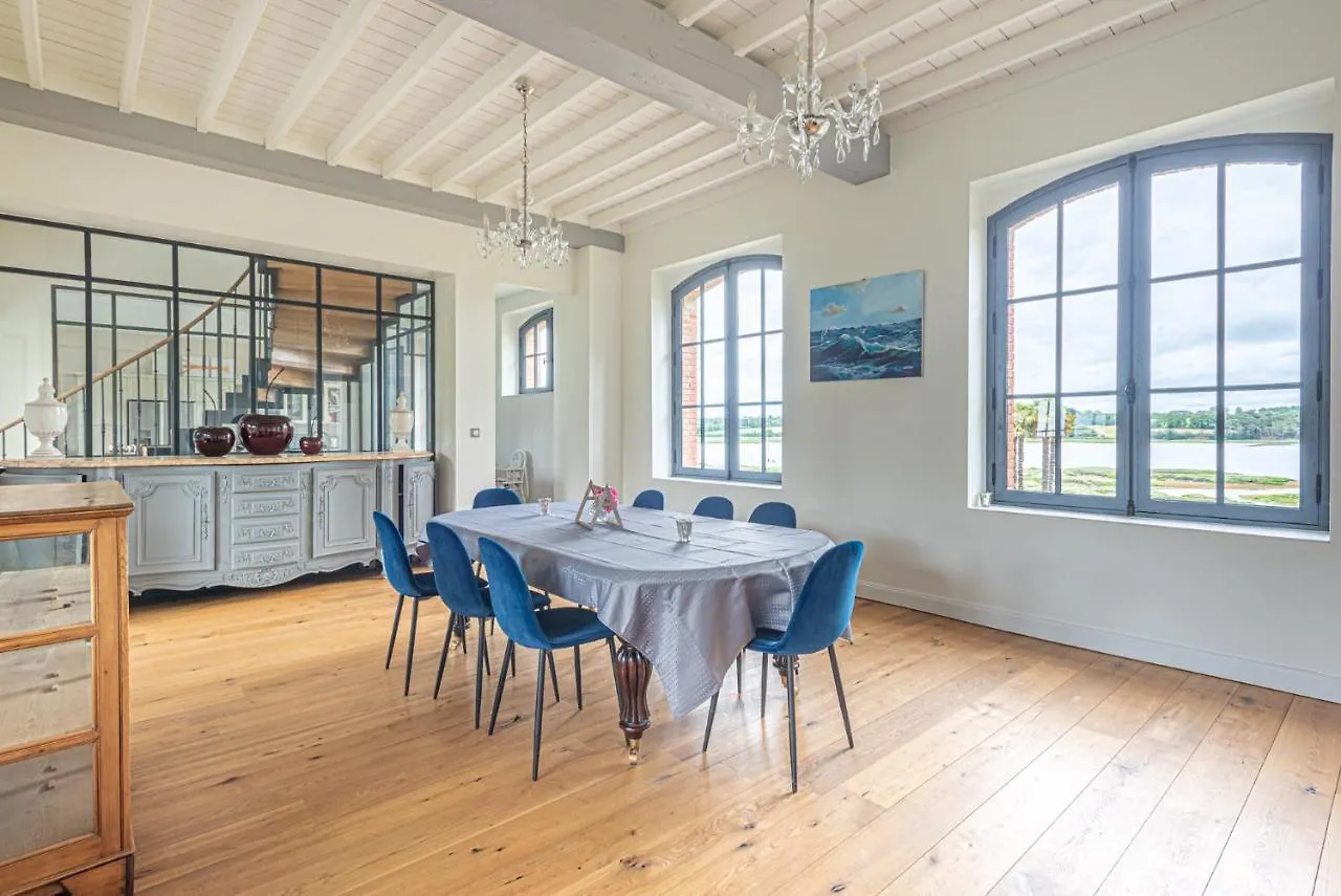 Le Manoir De Plessis Kaer